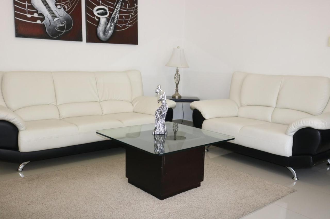 Apartamento Amueblado Amplio Tranquilo Privado Como Tu Lo Mereces 산티아고 데 로스 카바예로스 외부 사진