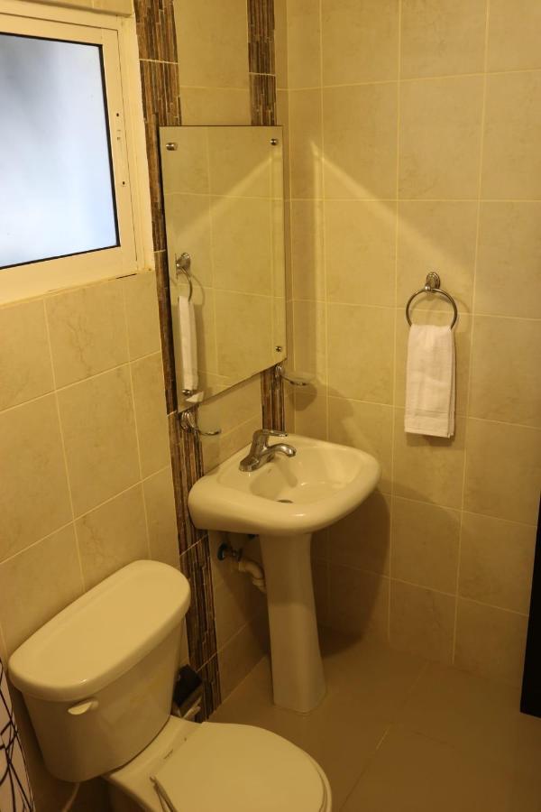 Apartamento Amueblado Amplio Tranquilo Privado Como Tu Lo Mereces 산티아고 데 로스 카바예로스 외부 사진