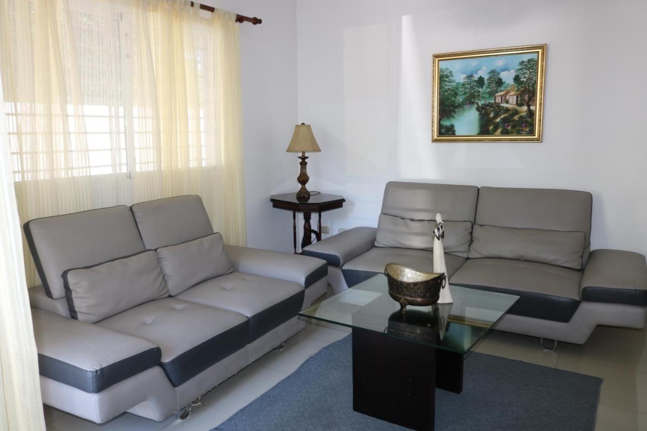 Apartamento Amueblado Amplio Tranquilo Privado Como Tu Lo Mereces 산티아고 데 로스 카바예로스 외부 사진